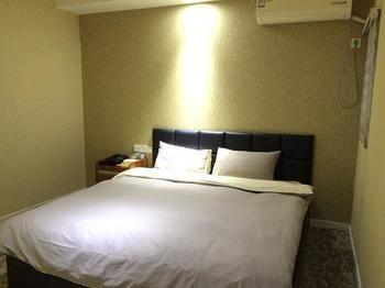 Xo Fashion Theme Hotel Dongying Dış mekan fotoğraf